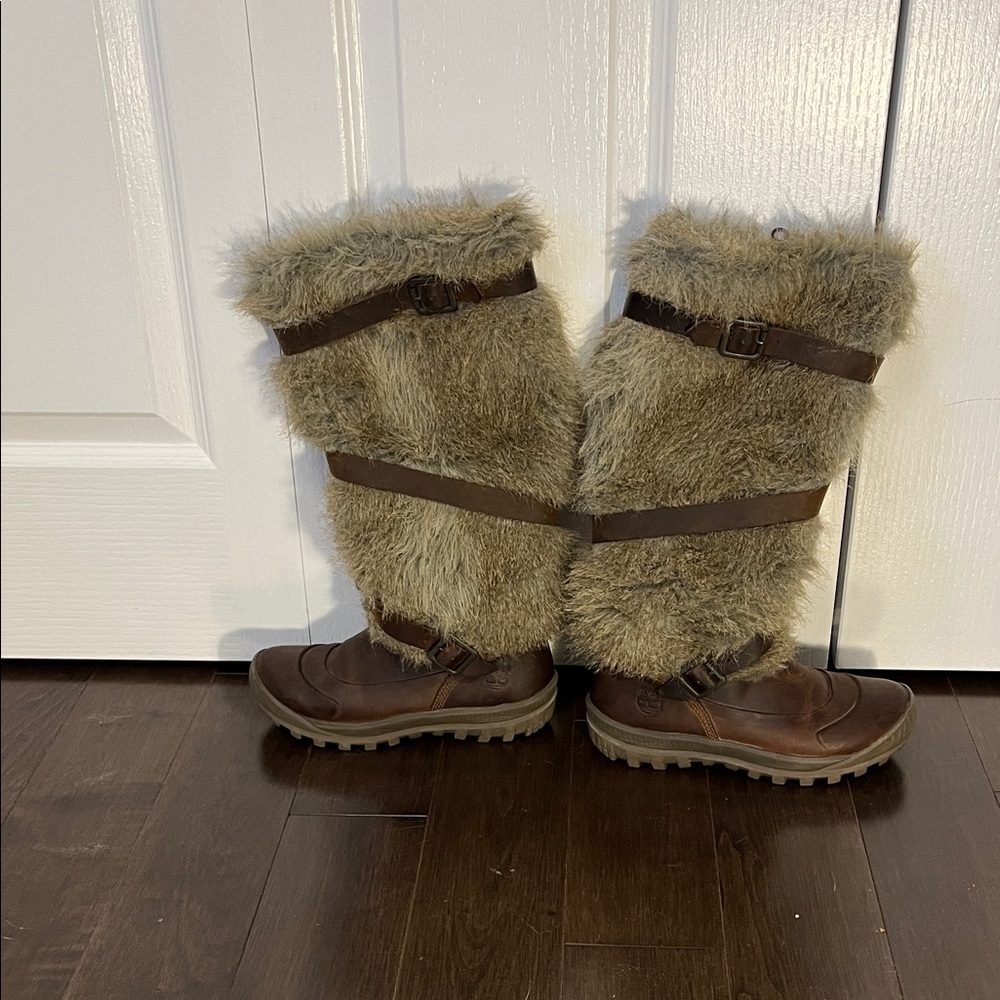 Timberland ladies boots (leather with synthetic fur)